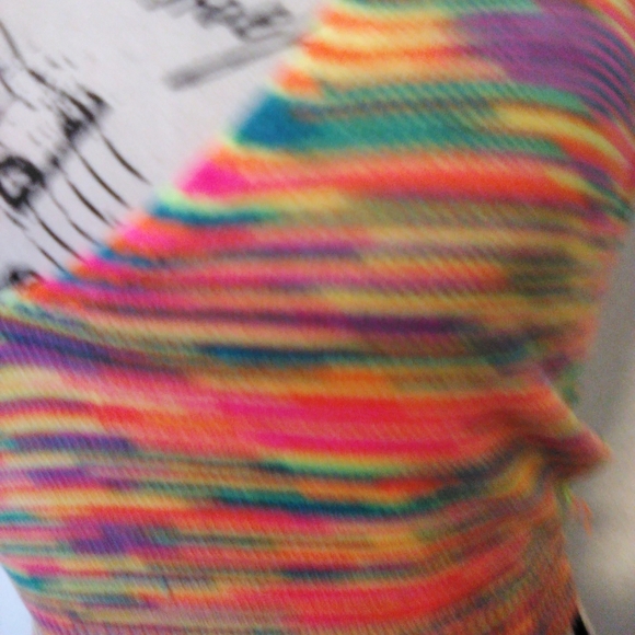 NEW Knit crop halter - Picture 2 of 4